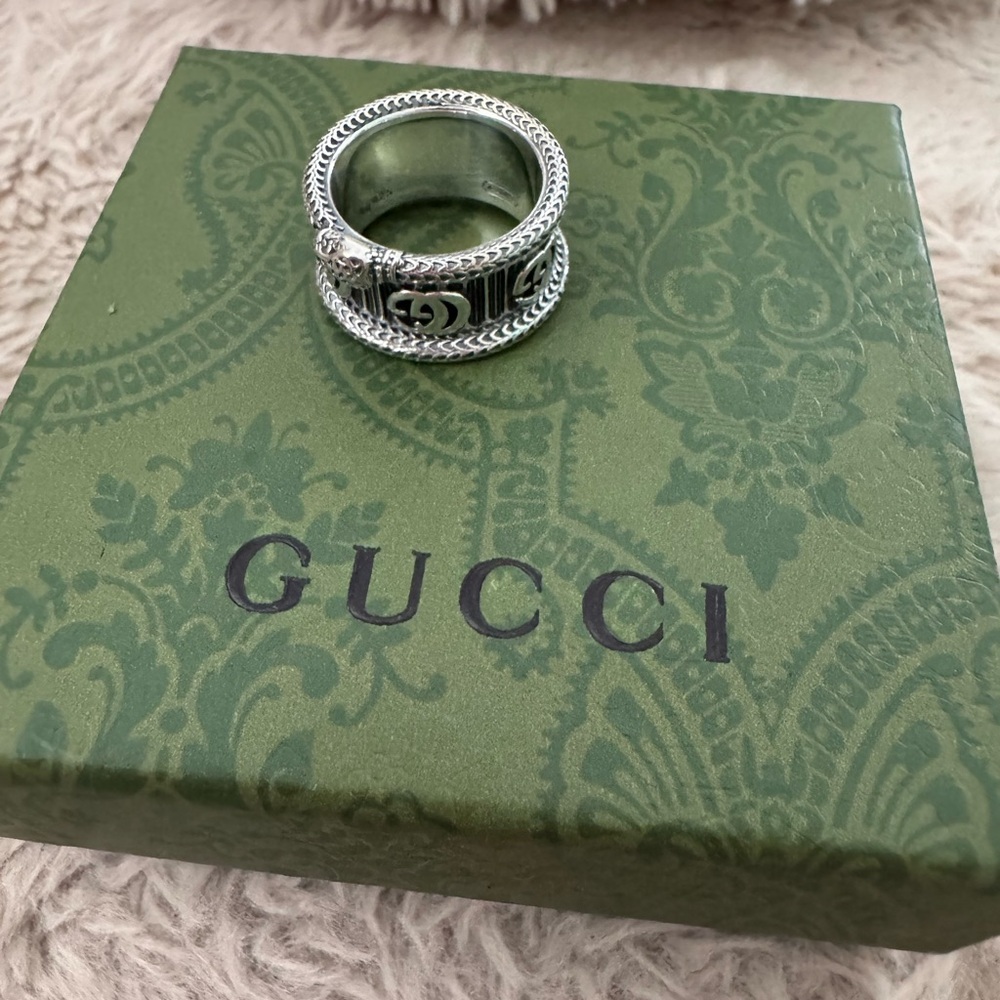 Gucci Silver Ring size 6 - Picture 9 of 9